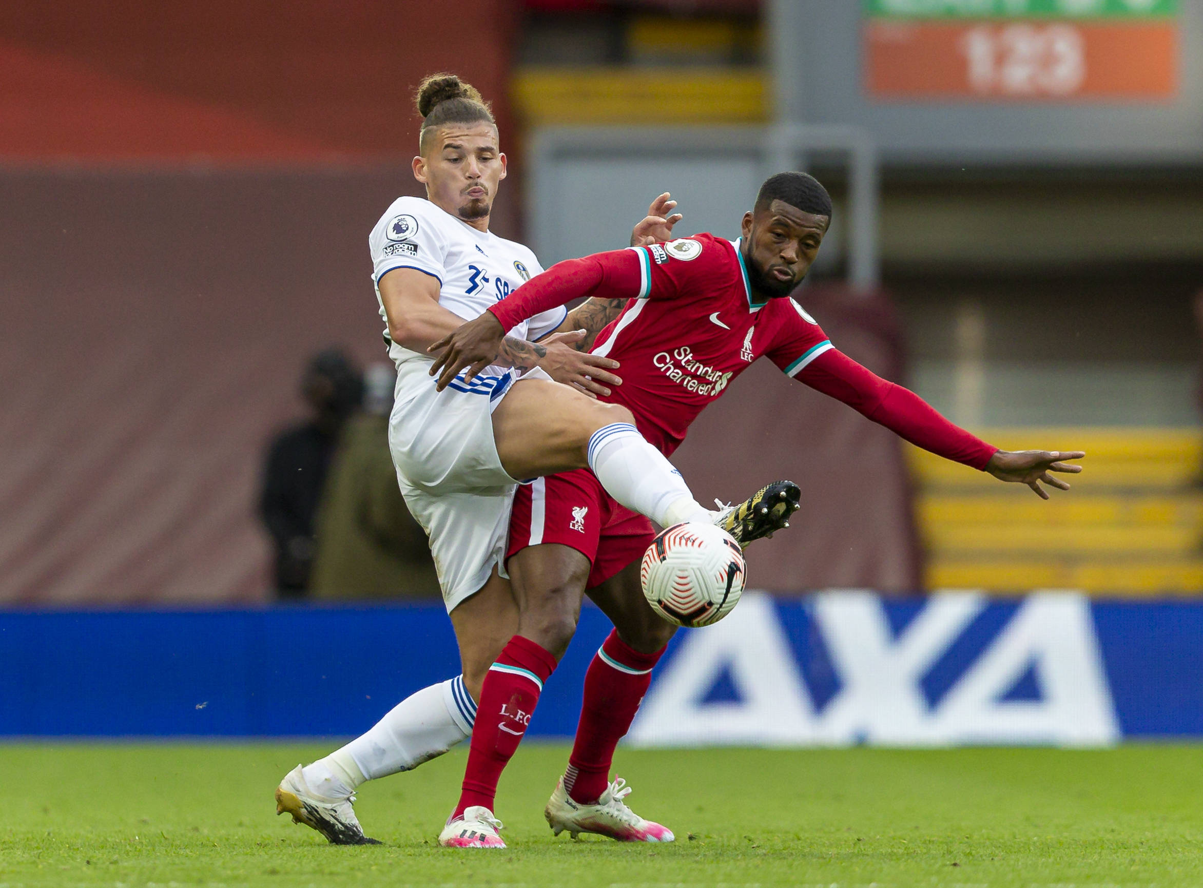 一边是不断 一边是不断