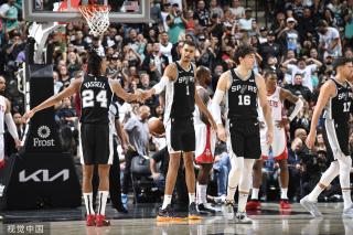 湖人需要球 湖人需要球